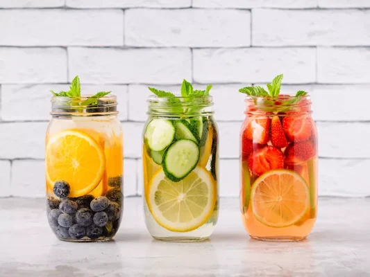 4-syntages-gia-infused-water